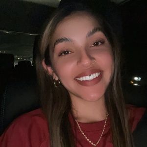 Meet your Posher, Makayla